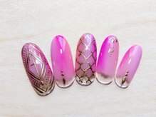 カットアンドスタイル クラウン(Cut & Style Clown)/ジェルやり放題【横浜】