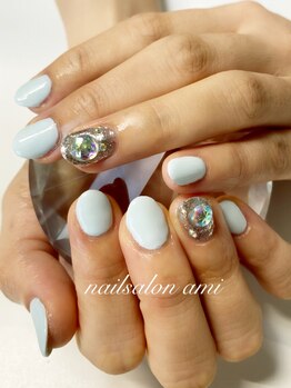 アミ(ami)/大きなストーンを乗せて