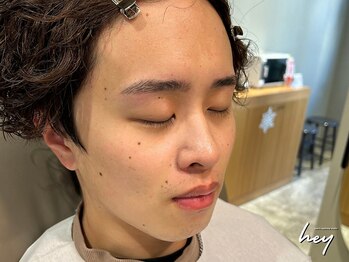 ヘイ 五反田店(hey)/メンズ眉毛＊薄眉を改善