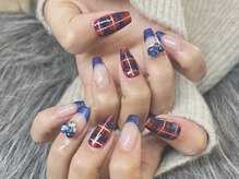 バズネイル(VAZ NAIL)/