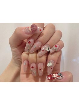 手描きアートが得意なサロン