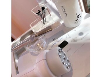 ルティアンリリー(Lutian -Lily)/ハリ美肌最先端美顔器☆