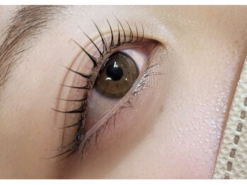 エナ(ENA)/ラッシュリフト(まつげパーマ)