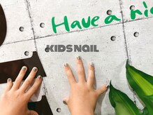 チャーム リリー(Charm lily)/キッズネイル