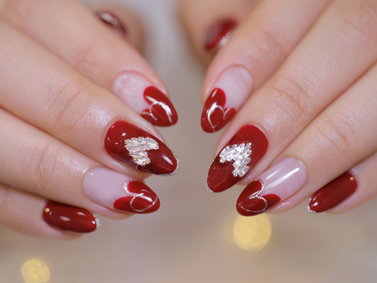 42))ネイルチップ フレンチガーリー ブルー ハートネイル クリスマスネイル 𝐵𝑙𝑢𝑒 𝑐ℎ𝑟𝑖𝑠𝑡𝑚𝑎𝑠❄️🩶𓂃‧₊˚冬はくすみブルーが可愛い