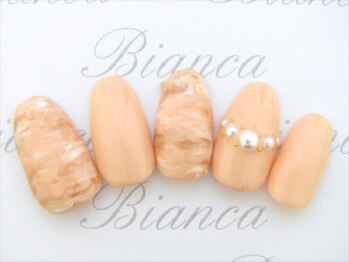 ビアンカ 美浜店(Bianca)/人気のハンドネイル¥8000コース