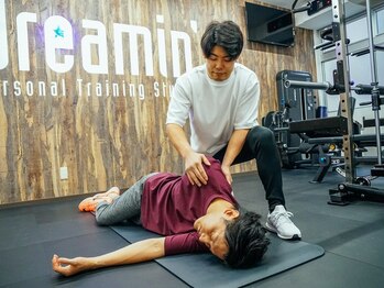 ドリーミン 新宿(Dreamin)/ストレッチメニューで可動域UP!