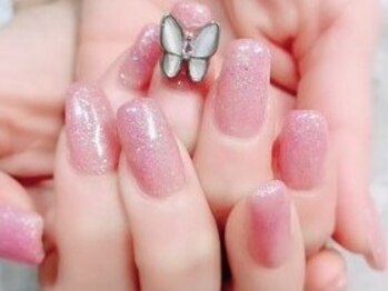 ネイルアンドアイラッシュサロン マーブル(marble)の写真/【高技術×スピ－ディー】クオリティの高さが自慢！自分だけのお気に入りデザインが見つかる♪