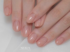 大人可愛いピンクベージュネイル