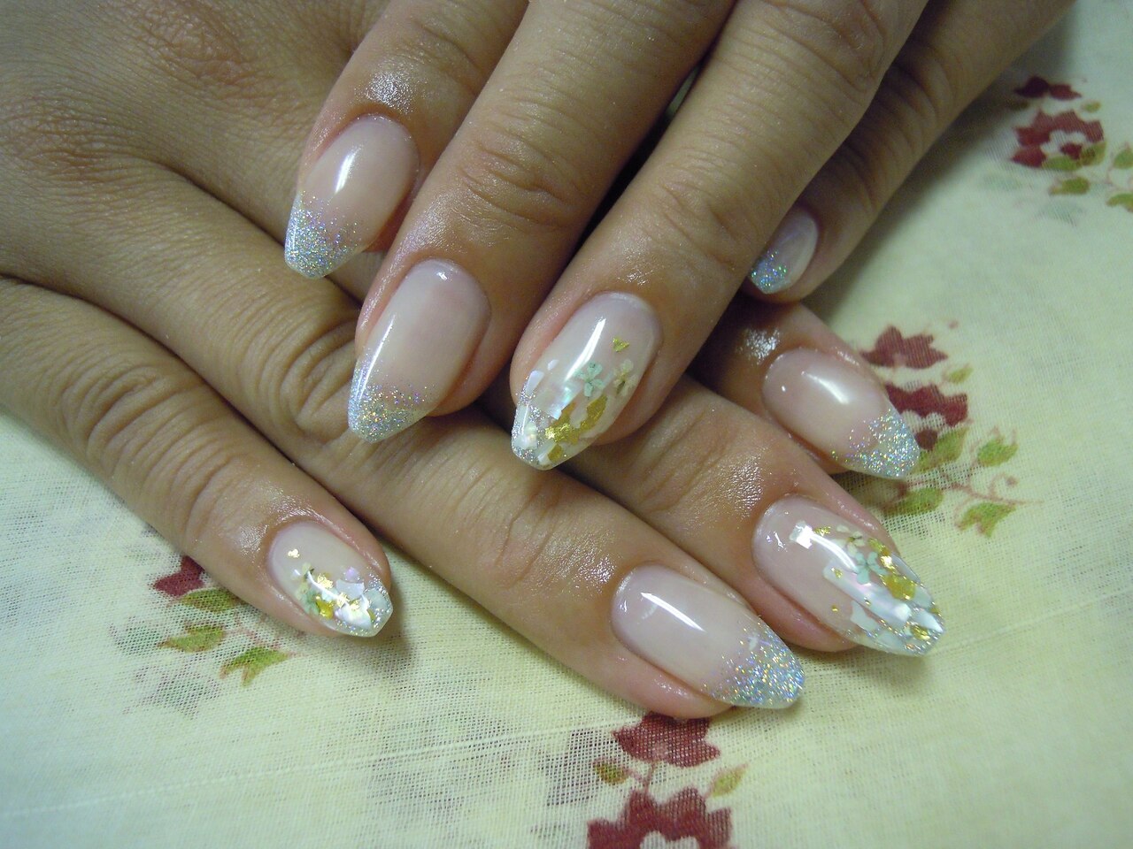 【No.264】キラッキラシリーズ ビジュー トカゲ 薄ピンク No.264】キラッキラシリーズ ビジュー トカゲ 薄ピンク