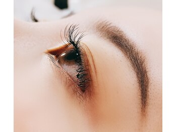 グレーセル(Gracel)/ナチュラル上品な目元◆