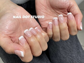 ネイルドットスタジオ 堺筋本町(NAIL DOT STUDIO)/フレンチネイル