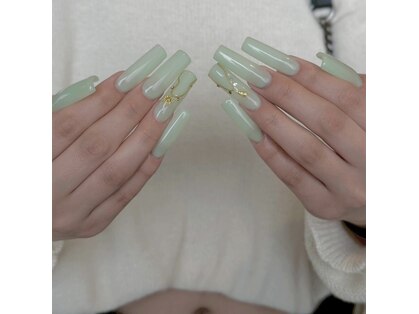 モアネイルズ(MORE-NAILS)の写真