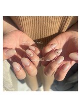 トイロネイル(toironail)/