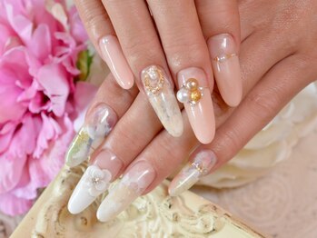 トリス(TRIESS)/上品3Dネイル