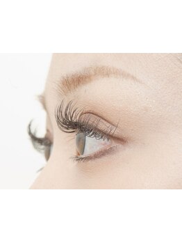 目の形にあったエクステ提案が得意