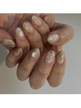 ヌア(nur.)/ホワイトnuance