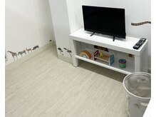 キッズスペースご用意しています♪動画視聴も可能