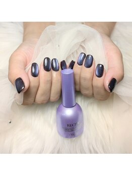 リッカヴァラ(Lycka VALLA)の写真/爪の悩みを抱えるあなたにぴったりのサロン♪一層残しのフィルインで健康的でモチのいいネイルへ☆