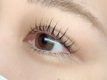 コム 草加マルイ店(com by neolive)/ビューラーいらずラッシュリフト