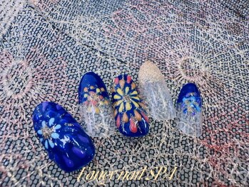 フローラネイルサロン/