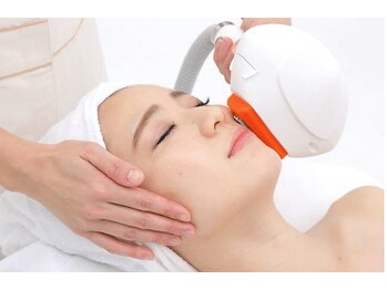 アコラージュ/光フェイシャル