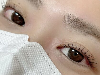 リフラ チャヤ(Li-Fra CHAYA)の写真
