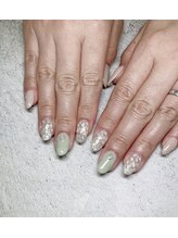 ラグネル(Luxnal)/キラキラシェルネイル