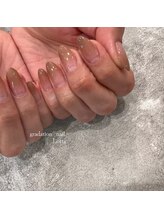 ロッタ(Lotta)/グラデーションネイル☆