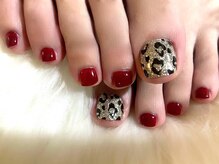 アミュリー ネイル アトリエ(Amury nail atelier)/ヒョウ柄 ボルドー 大人 ラメ