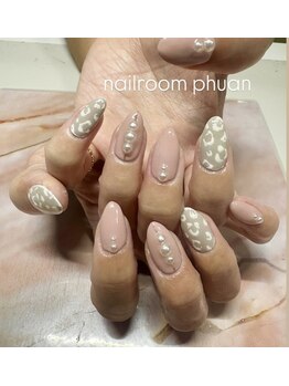 プアン(phuan)/ジェルネイル持ち込みデザイン