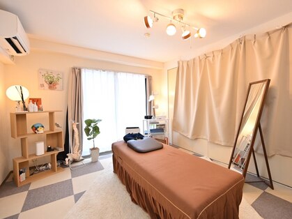 美容整体サロン哲 梅田店《整体/小顔/骨盤矯正/ブライダル/肩こり/肩甲骨》の写真