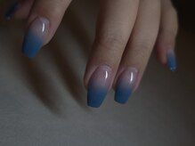 モク(moqu.)/グラデーションネイル