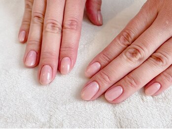 女性らしいエレガントな美爪＊