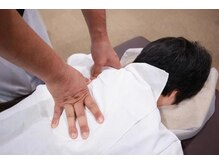 千石健康整体院の雰囲気（適切な力加減で身体の不調に働きかけます）
