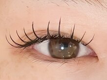 レノアイ 直江店(RENO eye)/目尻長めの大人っぽデザイン