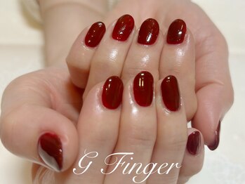 ボルドーワンカラーの大人ネイル