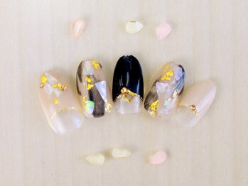 ネイルサロン ハース(Hearth)/華やかなジェルネイル☆