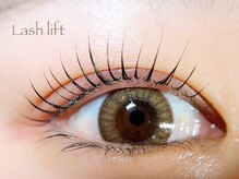 アイフィル(Eye FILL)/ラッシュリフト