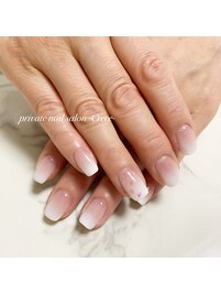 グラデーション桜花びらネイル