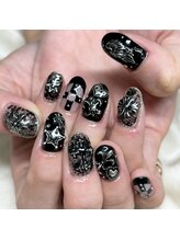 ソラール(SOLAR)/個性的ブラックネイル♪