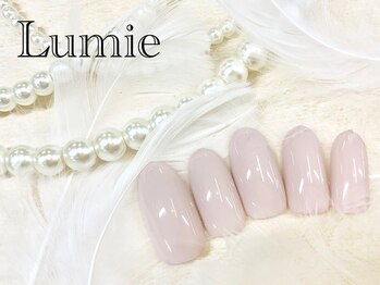 ルミエ(Lumie)/ワンカラー ¥5800