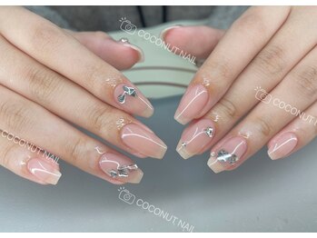 ココナッツネイル/