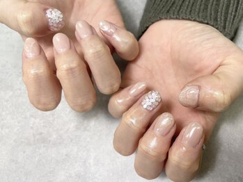 リリィ(RIRI)/シンプル/ぷっくりネイル