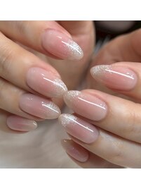大人なチークネイル