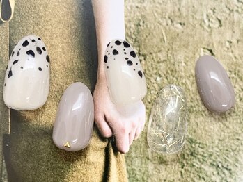 シエルネイルスタジオ 新宮店(Ciel nail studio)/【７２５０円】シックデザイン☆