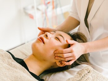 アキュネ 福岡薬院店(acune)/福岡/薬院/美容鍼/美肌