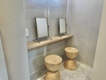 クインカ 柏店(Cuinca)の雰囲気（メイクスペースとアイロンも完備◎お出かけ前のメイク直しにも♪）