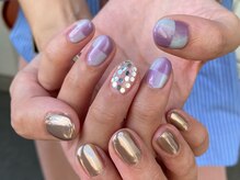 カーティシーネイルズ(curtisii NAILS)/