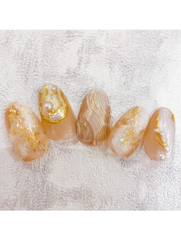 エフブルーム レカン(f'bloom L'ecrin)/Hand デザイン